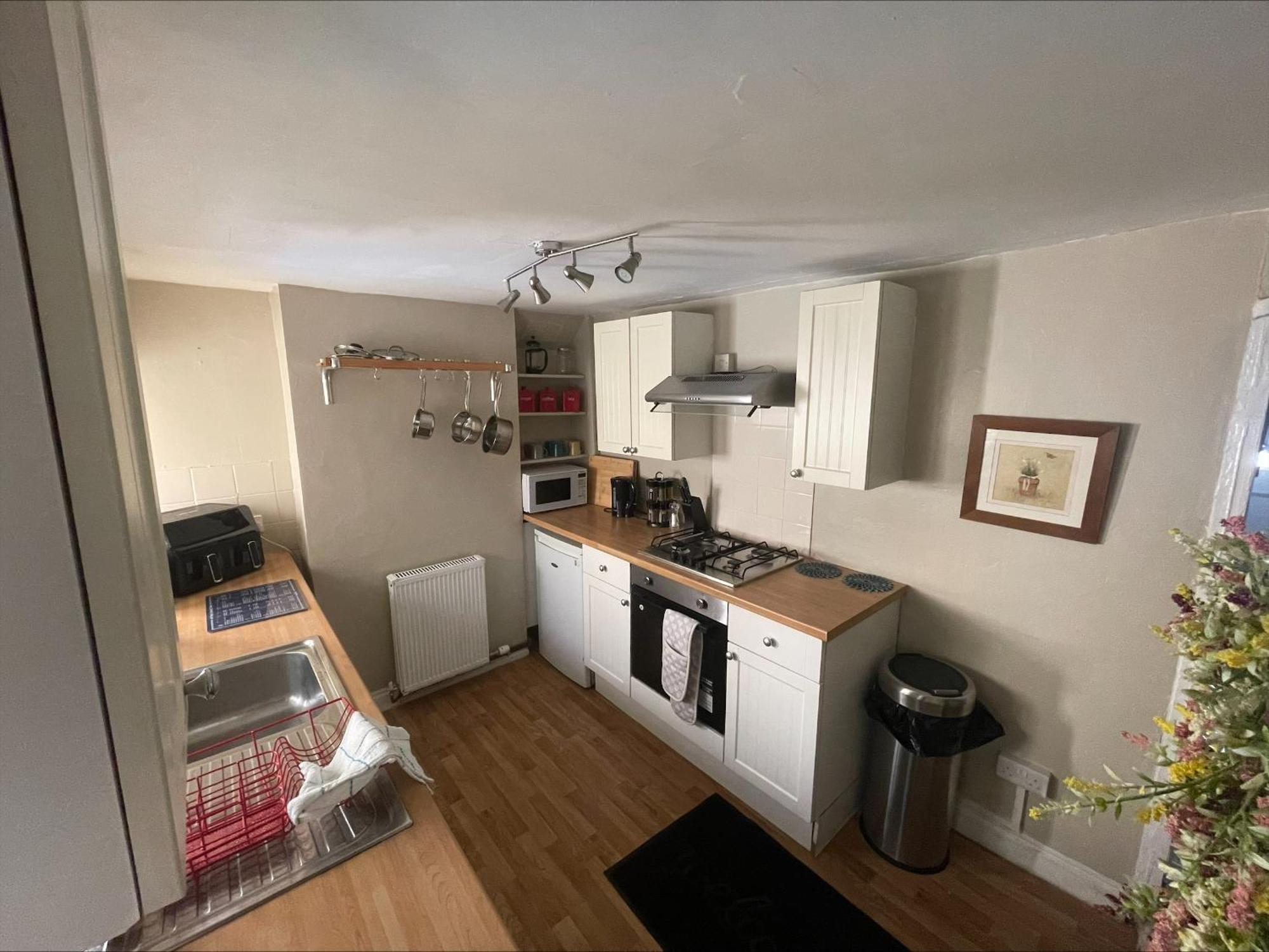 Beautiful Townhouse Next To Royal Victoria Park And Botanical Gardens Within Easy Walking Distance To Bath City Centre 外观 照片