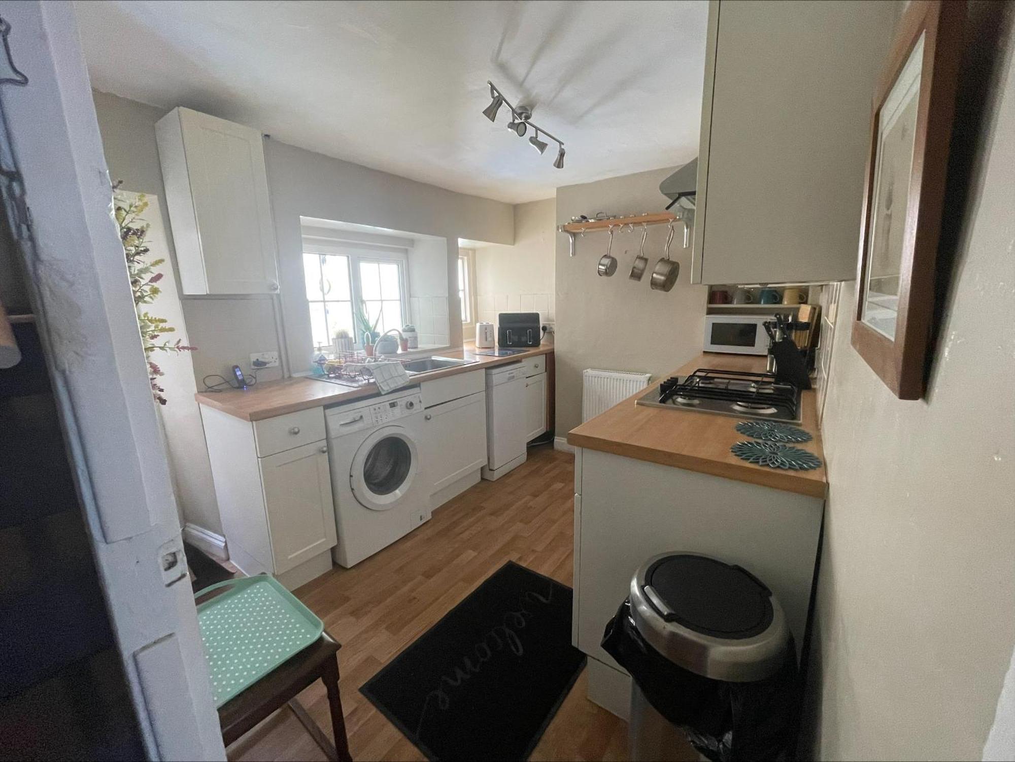 Beautiful Townhouse Next To Royal Victoria Park And Botanical Gardens Within Easy Walking Distance To Bath City Centre 外观 照片