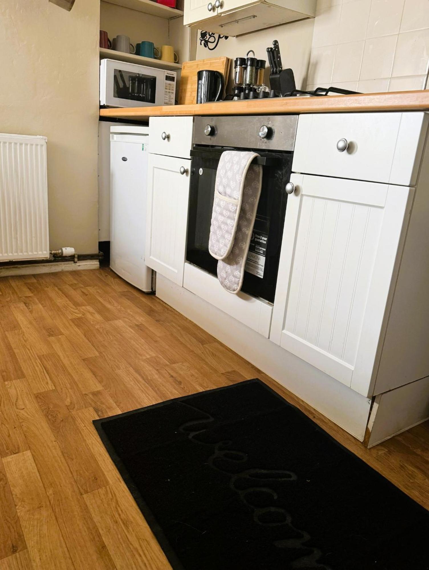 Beautiful Townhouse Next To Royal Victoria Park And Botanical Gardens Within Easy Walking Distance To Bath City Centre 外观 照片